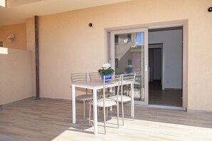 Comfort Apartment, 2 Bedrooms | Teres/patio