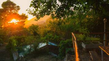 Bar (in der Unterkunft)