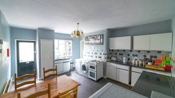 House | Private kitchen | Full-size fridge, microwave, oven, stovetop