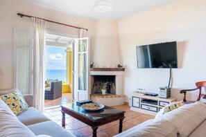 Villa (6 Bedrooms) | Interior