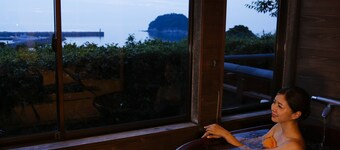 Kasumi Nihon Yuhi Hyakusen No Yado Minatokan