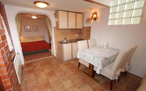 Apartment, 2 Bedrooms, Terrace | Private kitchen | Full-size fridge, microwave, stovetop, coffee/tea maker
