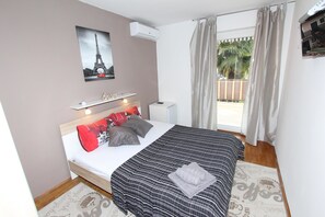 Wifi gratis y ropa de cama 
