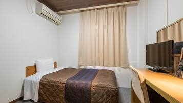 Standard Semi Double Room, Outbath, Non Smoking | In-room safe, free WiFi