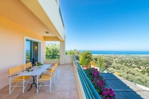 Balcony view - Villa Milli (Rethymno)