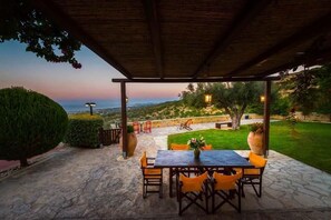 BBQ/picnic area - Villa Milli (Rethymno)