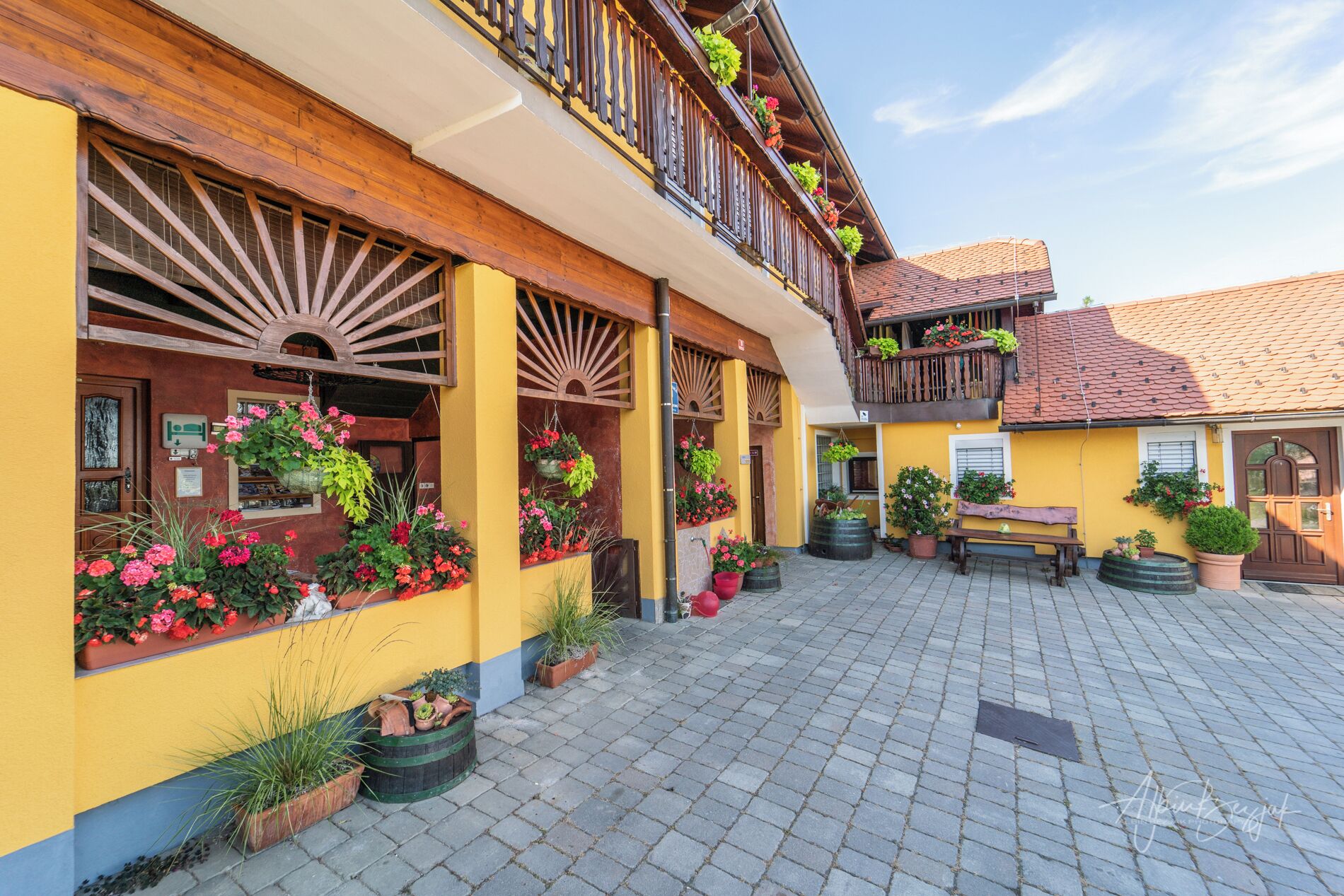 Overnatningsstedets facade