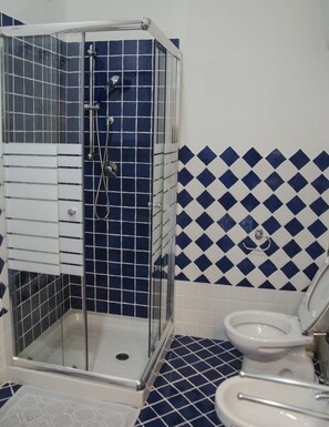 Apartment, 1 Bedroom | Bathroom