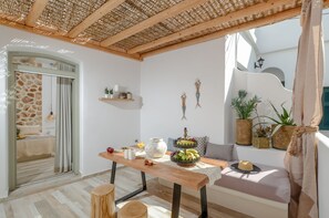 Living area - Aegean White Home (Naxos)
