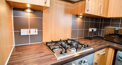 Beach Boulevard Apartment
