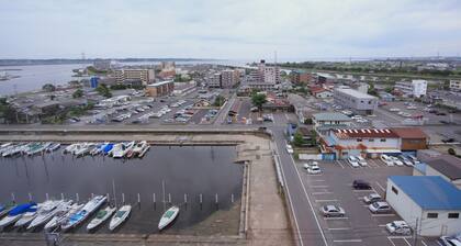 HOTEL CROWN HILLS TSUCHIURAEKIHIGASHI