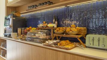 Daily continental breakfast for a fee