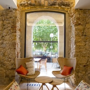 Port Plaza Apartments