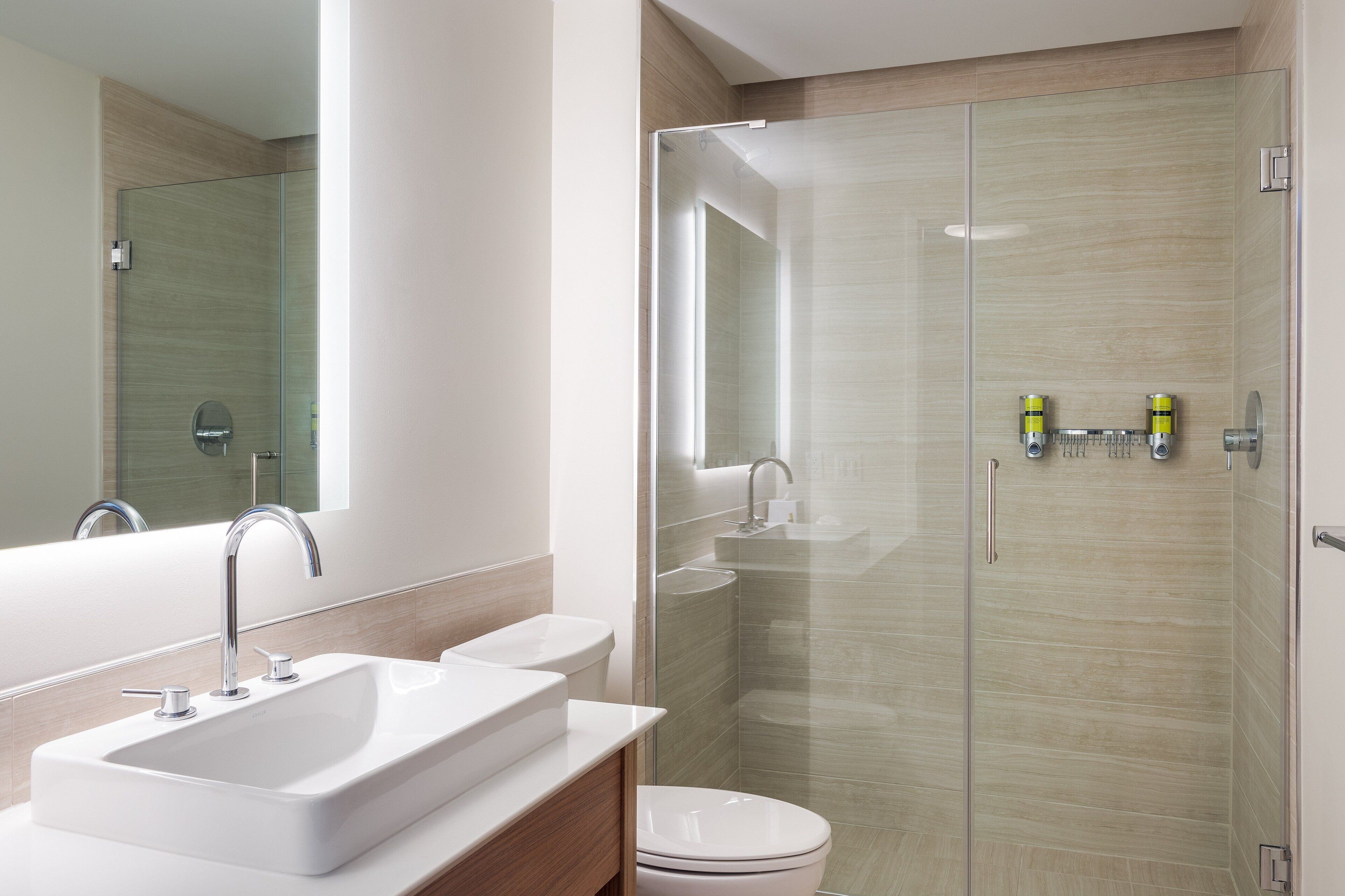 suite, 1 bedroom, non smoking | bathroom | shower, free toiletries, hair dryer, towels