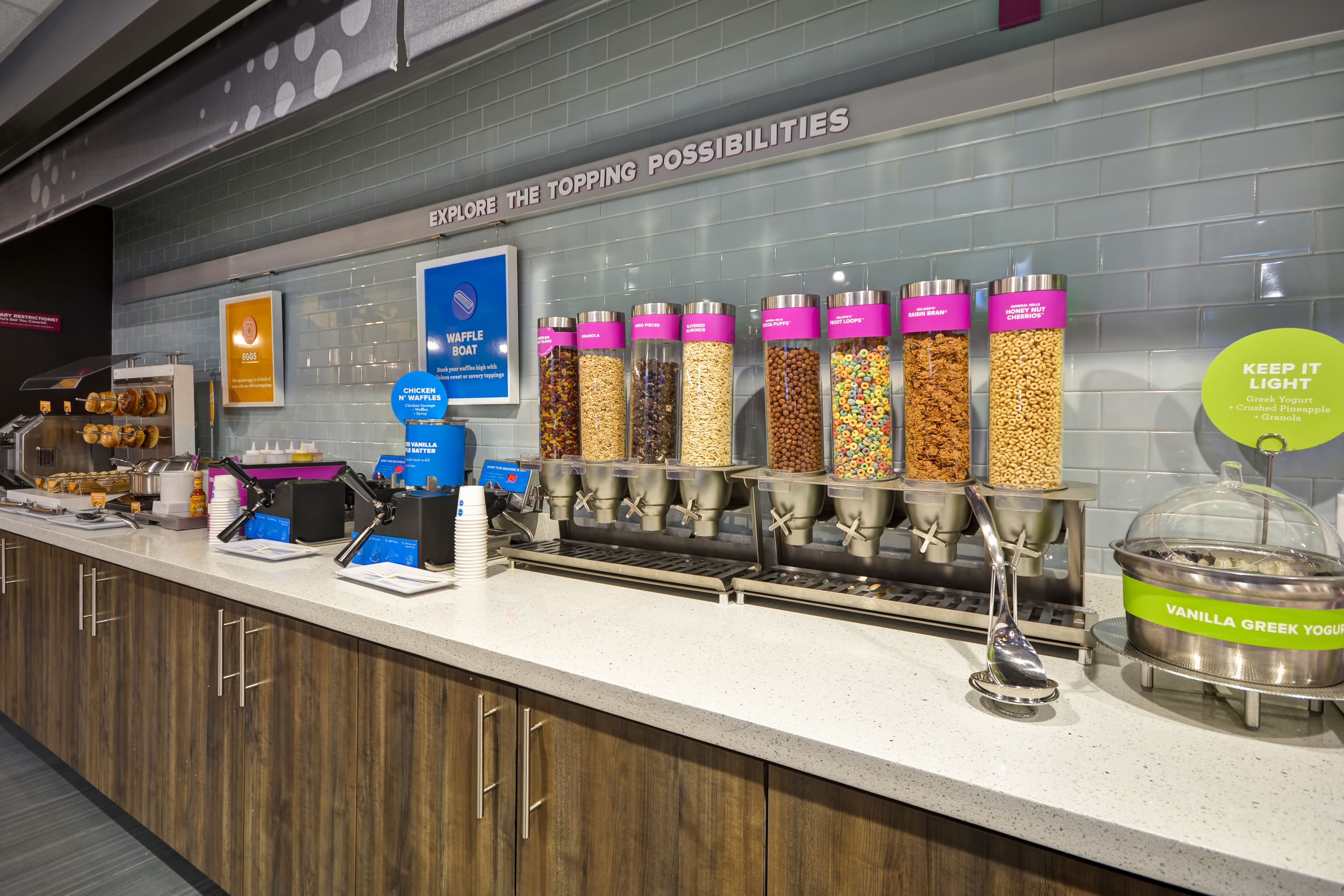 free daily continental breakfast