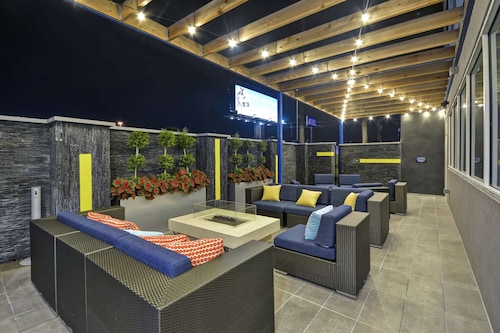 Tru by Hilton Corpus Christi South Padre Island Dr