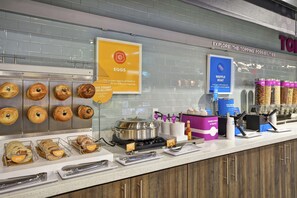 Desayuno continental incluido todos los días