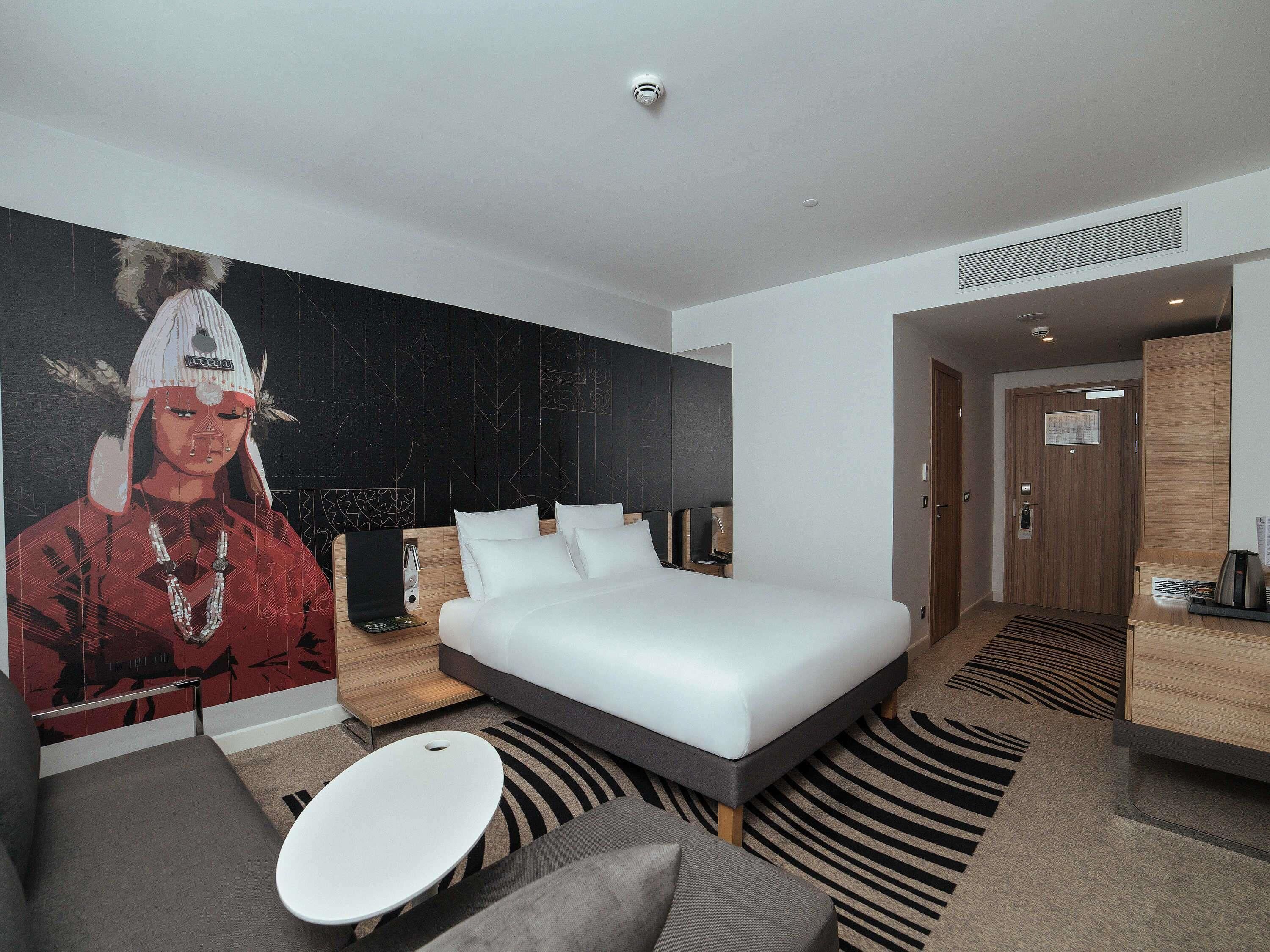 Minibar, desk, laptop workspace, soundproofing