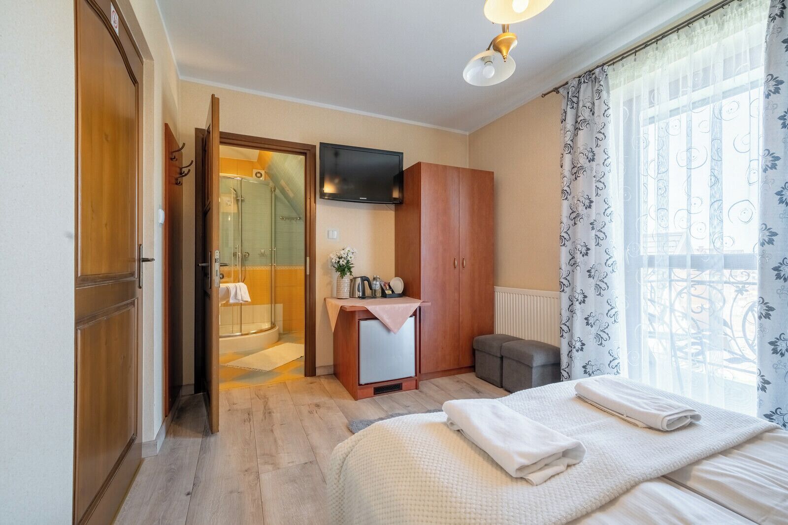 1 bedroom, blackout curtains, iron/ironing board, free WiFi