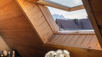 Deluxe Triple Room, Balcony (nr 12) | 1 bedroom, blackout curtains, iron/ironing board, free WiFi