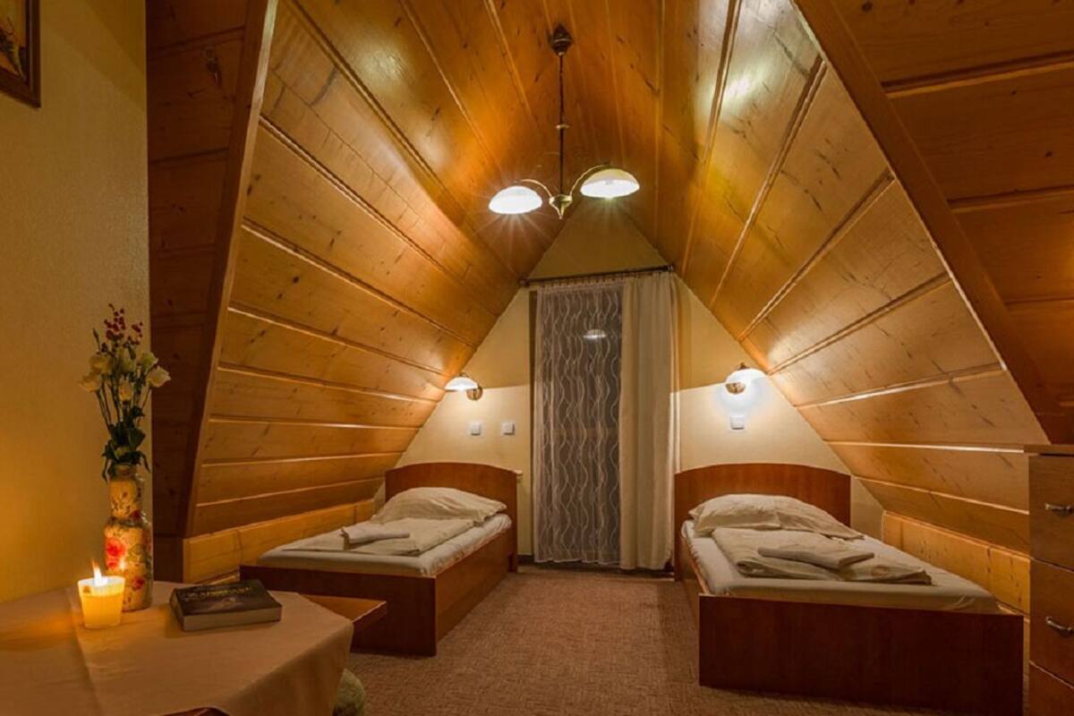 Deluxe Triple Room, Balcony (nr 10) | 1 bedroom, blackout drapes, iron/ironing board (on request), WiFi (free)