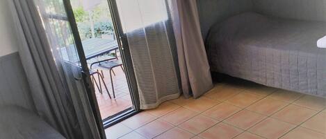 1 slaapkamer, gratis internet, beddengoed