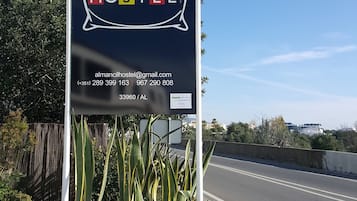 Ingresso della struttura