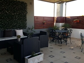 Terrace/patio - Almancil Hostel (Loulé)