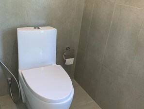 Ducha, cabezal de ducha tipo lluvia
