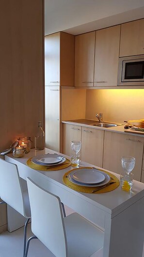 Fridge, microwave, oven, toaster