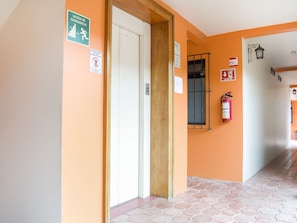 Hallway - OYO Hotel Museo (Xalapa)