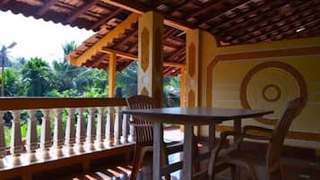 Deluxe Room, 1 Large Single Bed | Balcony