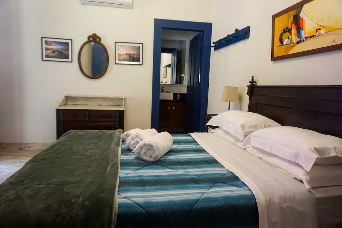 2 bedrooms, premium bedding, down duvets, Select Comfort beds
