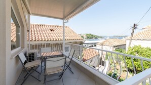 Deluxe Apartment, 1 King Bed, Sea View | Balcony - Apartments Bozica (Dubrovnik)