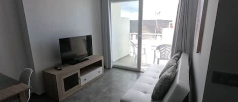 TV