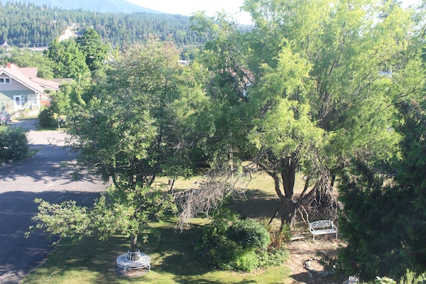 French Country | Mountain view