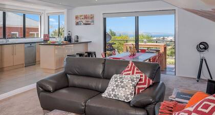 The Artview fantastic city location os parking