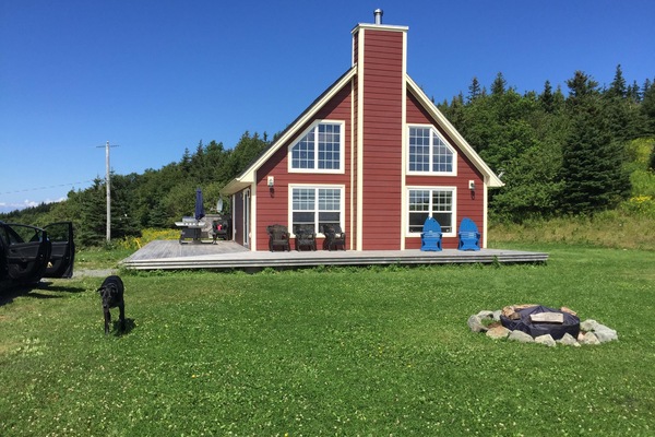 Front of the house with the firepit