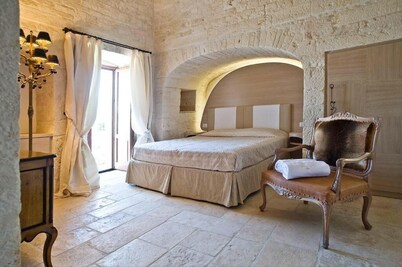 特鲁里说书人酒店