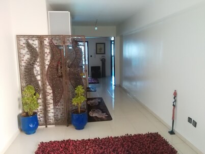 1 independent plant in a villa in harhoura