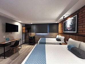Deluxe Room, 2 Double Beds | In-room safe, desk, iron/ironing board, free WiFi - VOS Condesa (Mexico City)