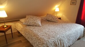 1 chambre, accès Internet, draps fournis