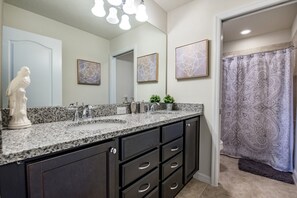 Bathroom - Windsor at Westside Exec Villas- 8897rs (Kissimmee)