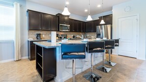 House, Multiple Beds | Private kitchen - Windsor at Westside Exec Villas- 1639la (Kissimmee)