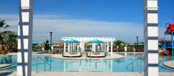 Windsor at Westside Exec Villas- 1724lima