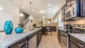 House, 5 Bedrooms | Private kitchen - Windsor at Westside Exec Villas- 8948rs (Kissimmee)