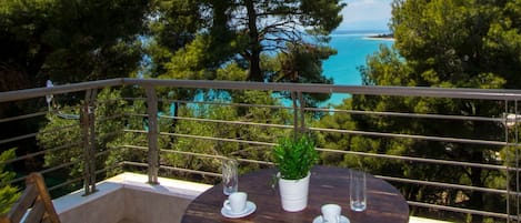 Villa, 3 Bedrooms | Balcony view