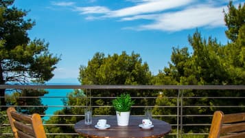 Villa, 3 Bedrooms | Balcony view