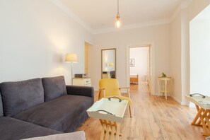 TV, DVD player, video library, stereo - MeeresTraum, fabulous live near the sea - House Sterntaler (Warnemünde)