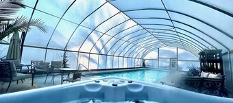 River's Edge Cottage- 30 acres avec piscine, ferme, riviĂšre, bois, sentiers, prĂšs de la plage